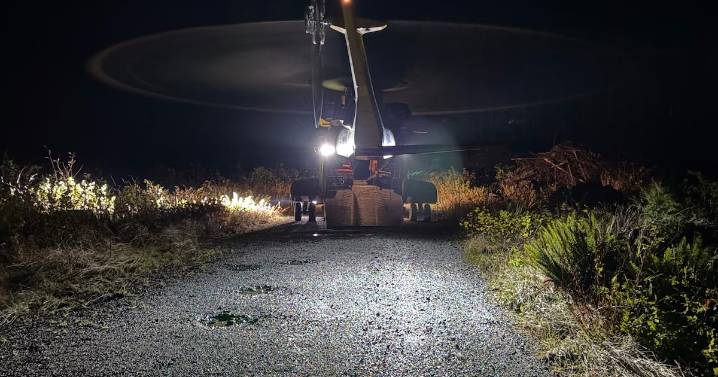 B.C. storm: 8 people rescued from landslide on Vancouver Island
