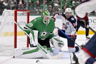 Deadspin | Blue Jackets pull away in 3rd period, extend Stars' skid