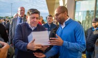 Crowded Dem primaries, GOP field for governor take shape as candidates file for office