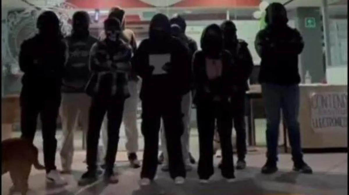 Irrumpen en la Facultad de Contaduría y Administración de la UAEMex