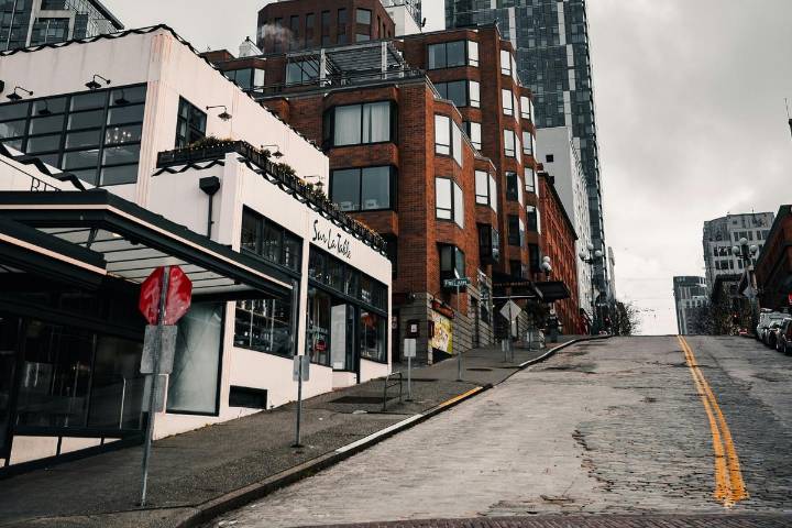 8 Steepest Streets in Washington to Avoid This Winter