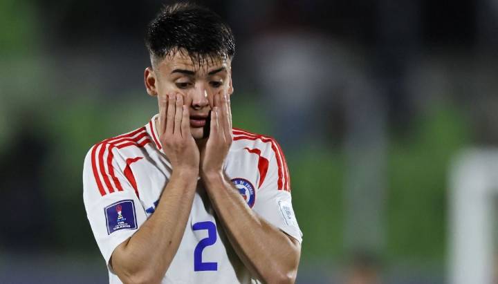 "No tuvo piedad": La despiadada burla de prensa mexicana tras eliminación de Chile