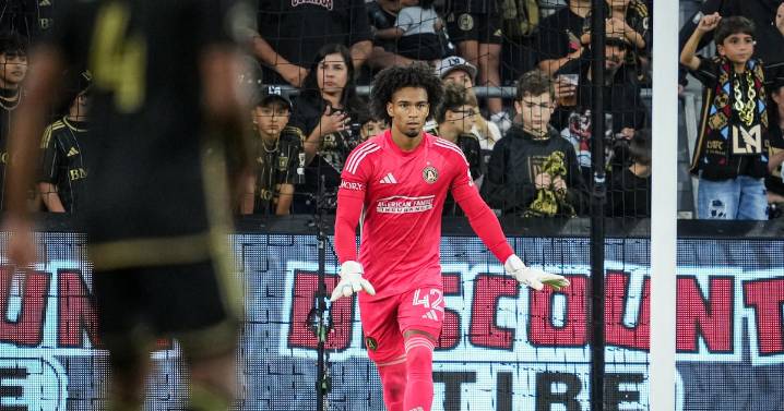 Atlanta United loses late at LAFC