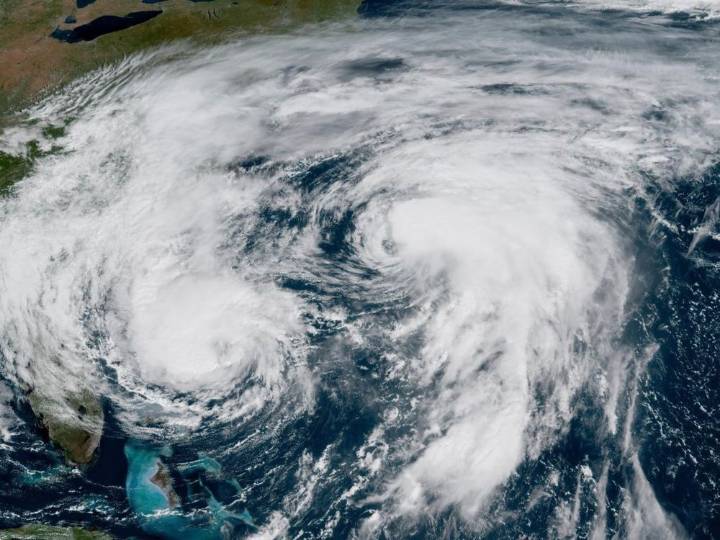 Hurricane Imelda rumbles toward Bermuda as airport, schools close
