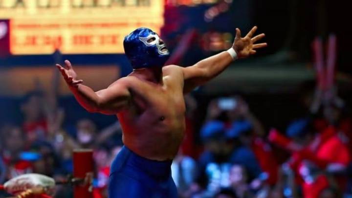 Blue Demon Jr., fuera de peligro tras accidente en carro