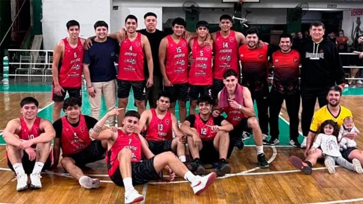 El Torneo Pre-Federal de Básquet “60 años de Canal 7” se pone al día con sus duelos pendientes