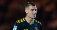 Man Utd youngster 'heartbroken' after revealing tragic death of his dad with emotional post