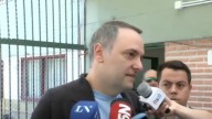 “Sos una basura", insultaron al vocero presidencial mientras votaba