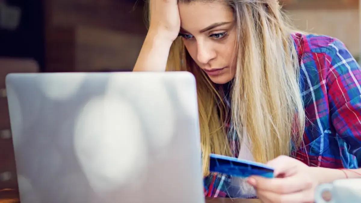 Guía práctica: cómo solicitar un producto financiero si tiene antecedentes penales