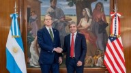 Luis Caputo y su equipo viajarán mañana a Washington para reunirse con Bessent