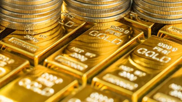 Gold prices on October 15, 2025: Rates in Mumbai, Delhi and Kolkata