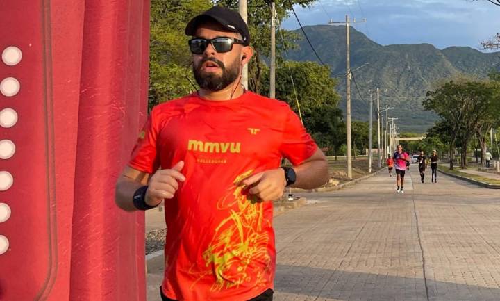 Corredores se retaron en una jornada de 7 kilómetros como entrenamiento previo a la 4ª versión de la Media Maratón de Valledupar