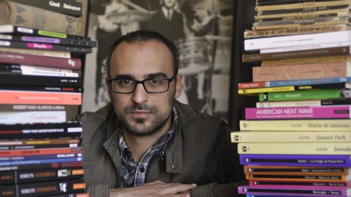 Santiago Sanguinetti: "Me gusta ir al teatro a recibir un golpe en forma de pregunta"