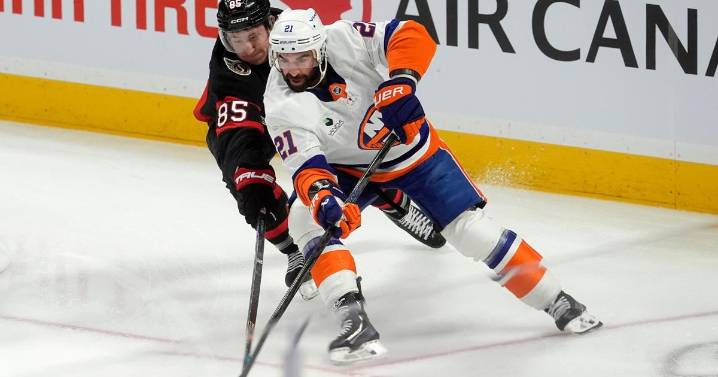 Anders Lee and Kyle Palmieri help the Islanders top the Senators 5