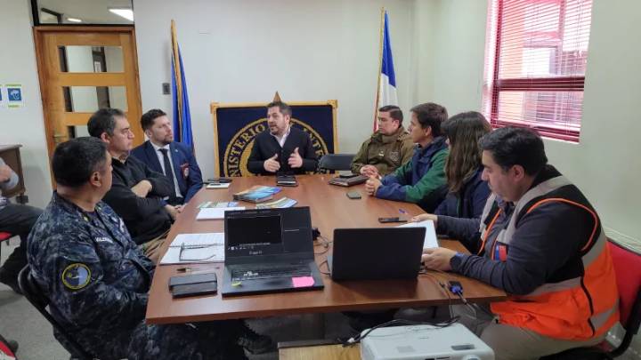 Delegación Presidencial Provincial de Aysén reúne a 3 comunas en Cogrid Forestal preventivo