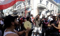 Detienen a activista y surgen incidentes en protesta contra el Gobierno en Puerto Rico