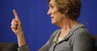 “Plata pa’ Chile”: Matthei detalla plan de ajuste fiscal de US$2.000 millones al año en su eventual gobierno