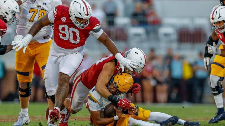 Tone around Texas much different being unranked instead of No. 1 against Red River rival Oklahoma
