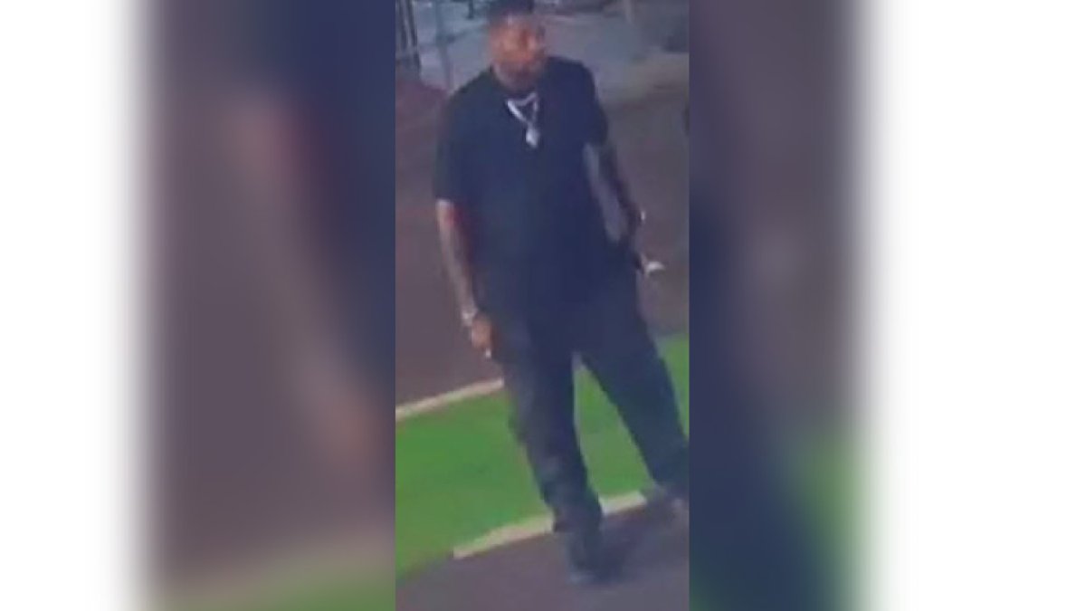Man with tattoos wanted for attacking, stealing person’s phone