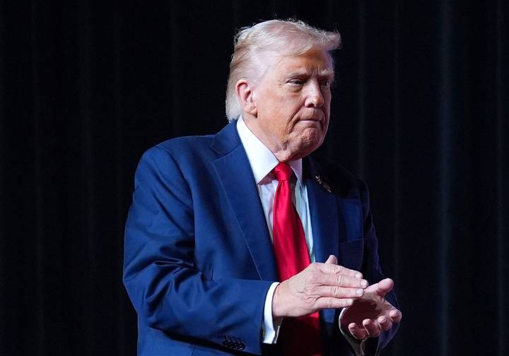 President Trump directs the Pentagon to use 'all available funds' to ensure troops are paid despite shutdown