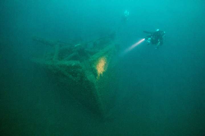 2 survivors clung to deck piece adrift on Lake Huron for 36 hours after 1872 shipwreck