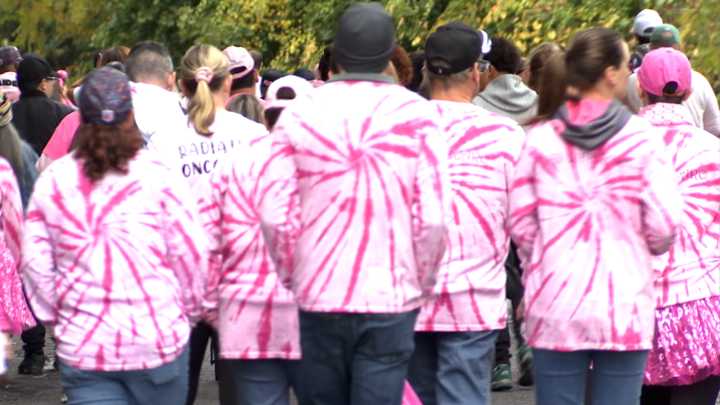 Thousands join Rays of Hope Walk & Run for breast cancer awareness