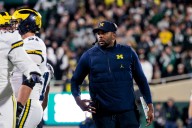 Oddsmakers: Michigan football an early three