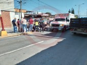 Motociclista se impactó con camioneta del Bienestar