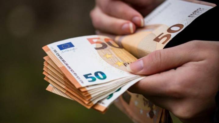 A cuánto cerró el euro blue hoy, lunes 13 de octubre