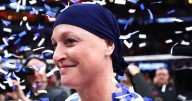 Coach With Breast Cancer is 1st Woman to Win NCAA Volleyball Title