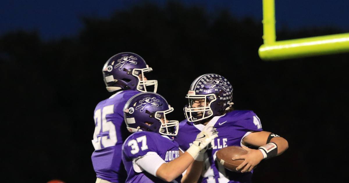 Rochelle meets latest challenge, beats Waterloo for sixth win