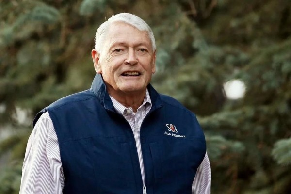 Dejará John Malone la presidencia de Liberty Media