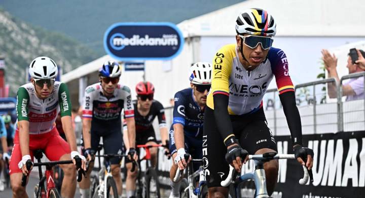 “Me da rabia” Egan Bernal habló de Tadej Pogacar y de sus enfrentamientos con el esloveno