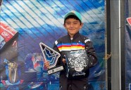 JOVEN PROMESA AL VOLANTE -