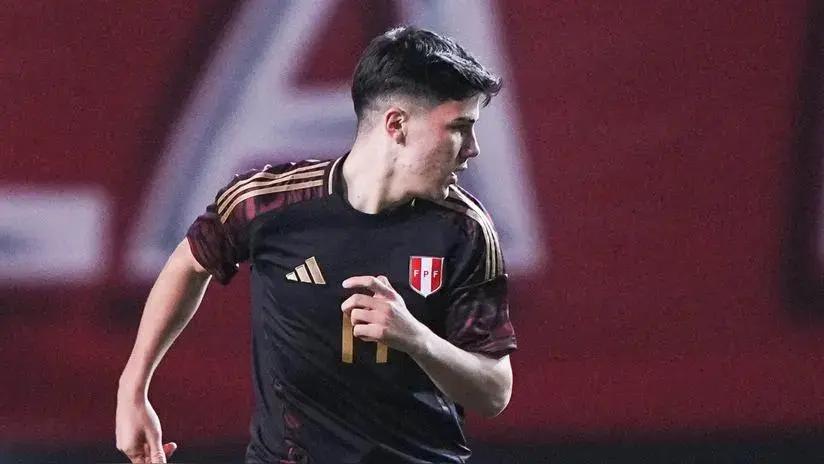 Felipe Chávez habló sobre su debut en la Selección Peruana y un cántico a Alianza Lima en el vestuario bicolor