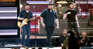 Country superstar Luke Combs set to headline Lambeau Field this May