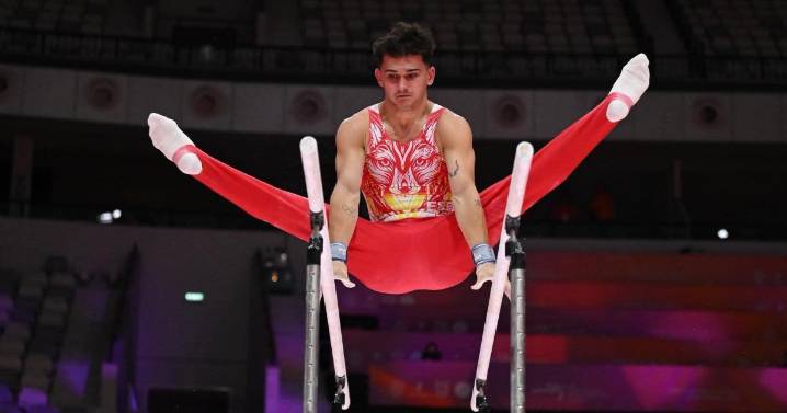 Una caída deja fuera de la final del Mundial a Nicolau Mir