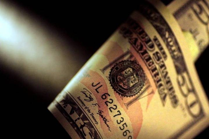 US budget deficit falls $41 billion to $1.775 trillion in fiscal 2025
