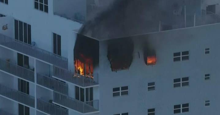 Woman dies after being pulled from high-rise Hollywood apartment, authorities say