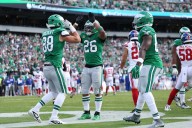 Giants sapped by injuries, run over by Eagles in 38