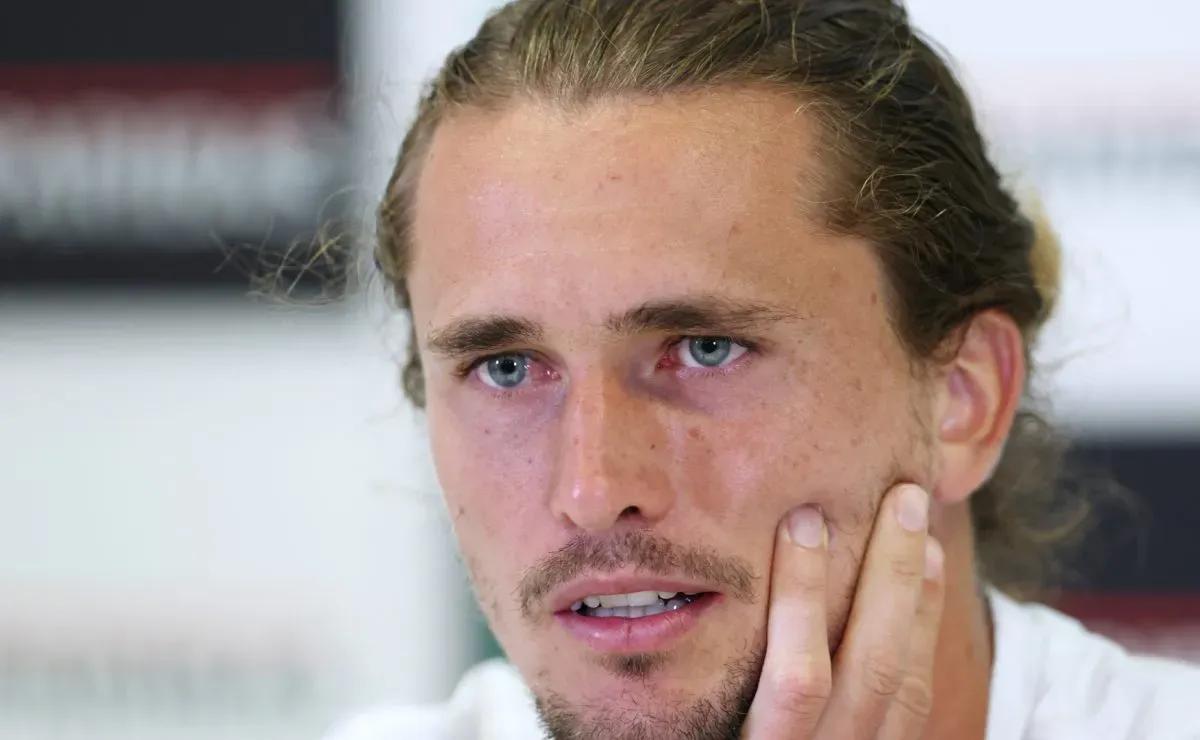 Alexander Zverev hints that tournament directors give Carlos Alcaraz and Jannik Sinner an advantage