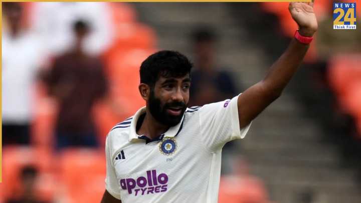 ICC Rankings: 39-year old Pakistan spinner climbs to No.2 spot, India’s Jasprit Bumrah still at top