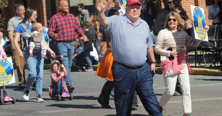 Apple Harvest Parade Photos 2025