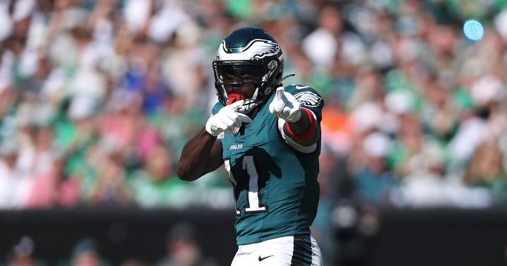Game ball, three stars, and snap count analysis: Week 5, Eagles vs. Broncos