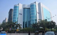 SEBI takes big action in IEX insider trading case, bars 8 entities from trading