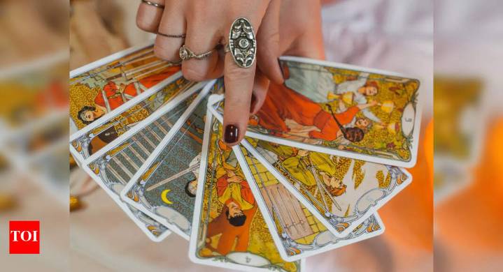 Tarot Cards Predictions Today, October 7, 2025: The cards highlight a turning point for select zodiac signs