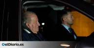 Juan Carlos I llega a Vitoria en plena polémica por su libro de memorias en Francia y sus comentarios sobre Franco