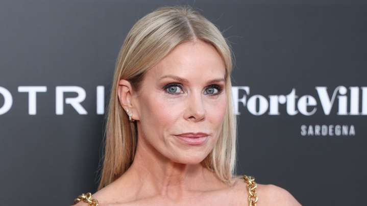 Cheryl Hines' Voluptuous Outfit Proves She's In Her IDGAF Era Amid Kennedy Feud