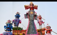 Governors, CMs of Telugu states greet people on Dussehra