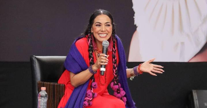 Lila Downs honrará a los ancestros con ‘El Beso en el Auditorio Nacional